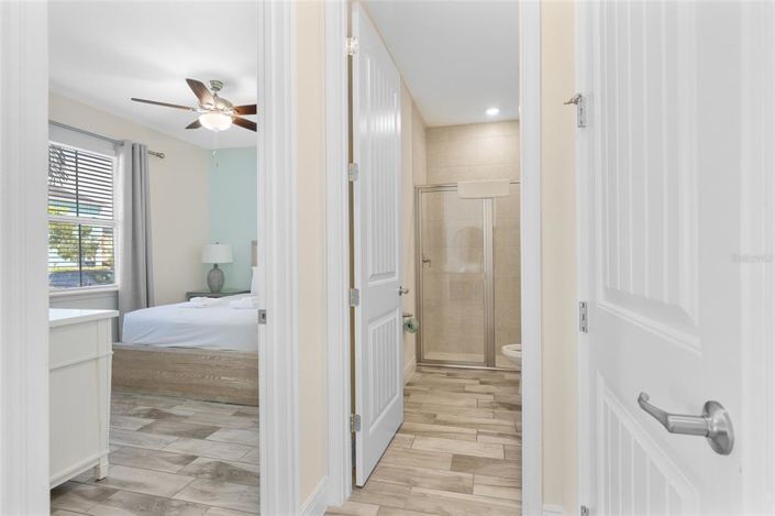 Image No.12-4 Bed Property for sale