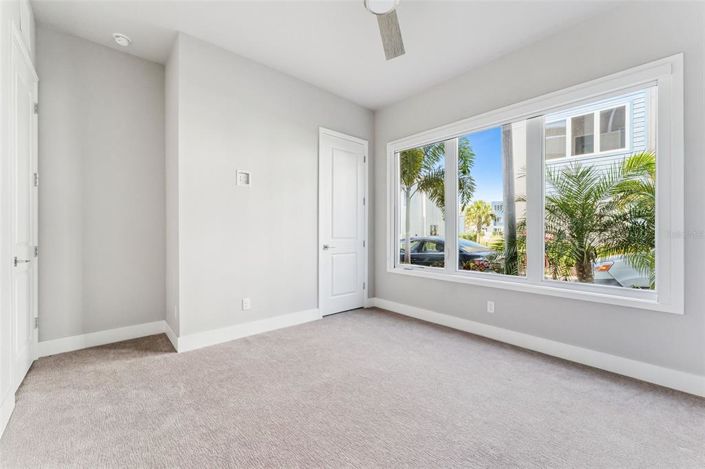 Image No.15-Appartement de 3 chambres à vendre à Saint John