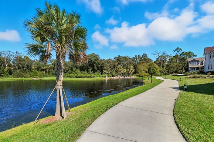 Image No.29-3 Bed Townhouse for sale