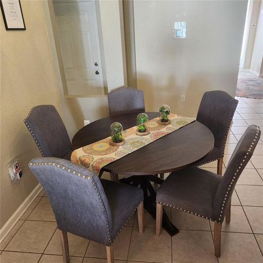 Image No.18-4 Bed House for sale