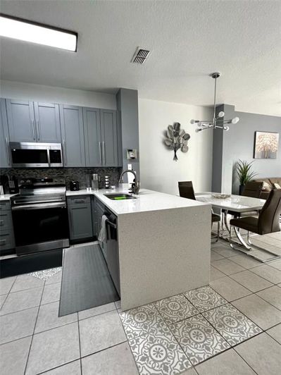 Image No.8-3 Bed Townhouse for sale