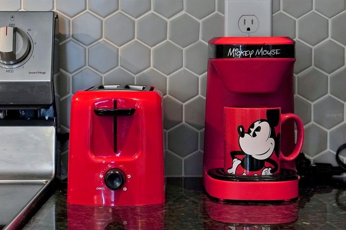 Image No.14-3 Bed Townhouse for sale