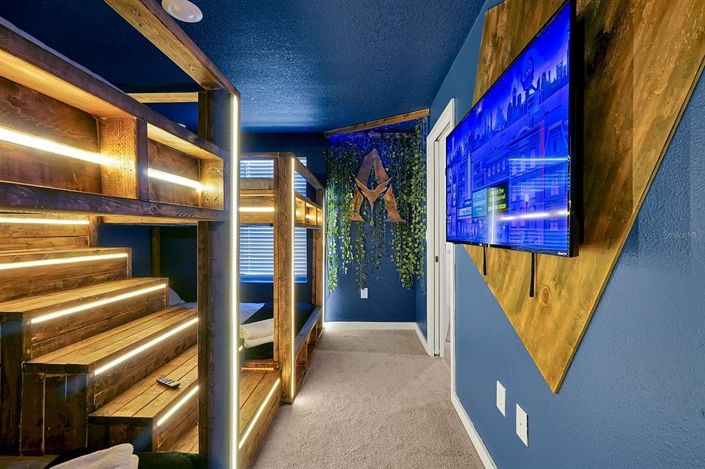 Image No.29-3 Bed Townhouse for sale