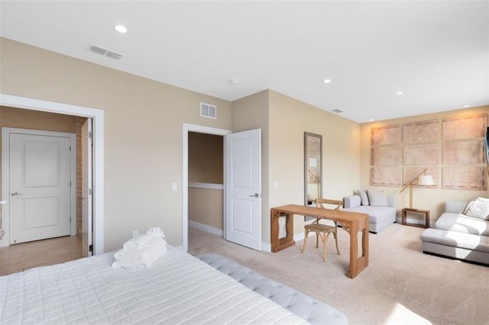 Image No.13-3 Bed Townhouse for sale