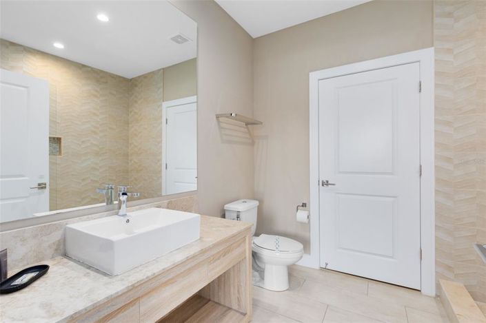 Image No.20-3 Bed Townhouse for sale