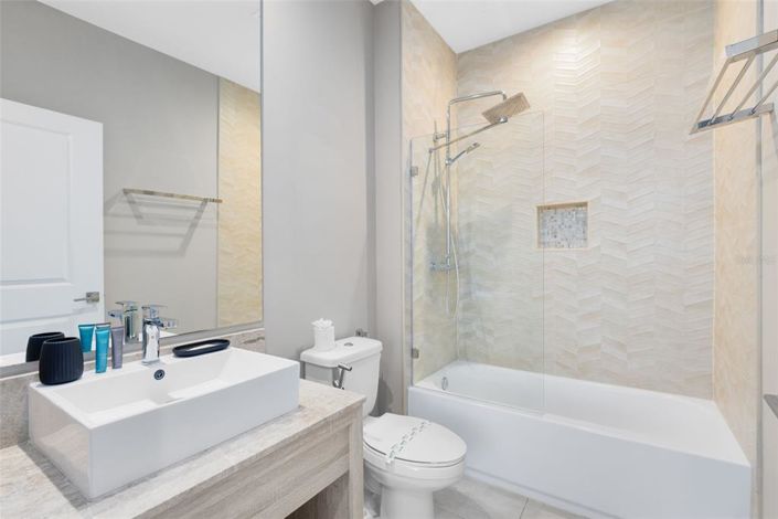 Image No.22-3 Bed Townhouse for sale