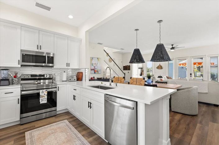 Image No.3-3 Bed House for sale