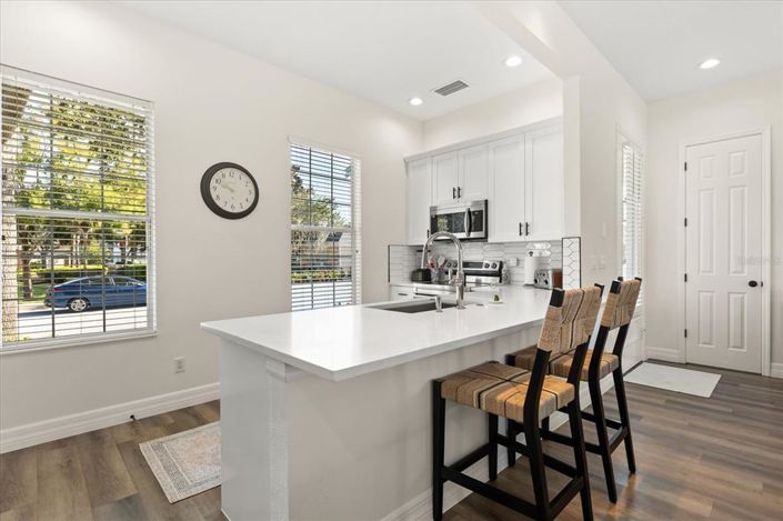 Image No.8-3 Bed House for sale