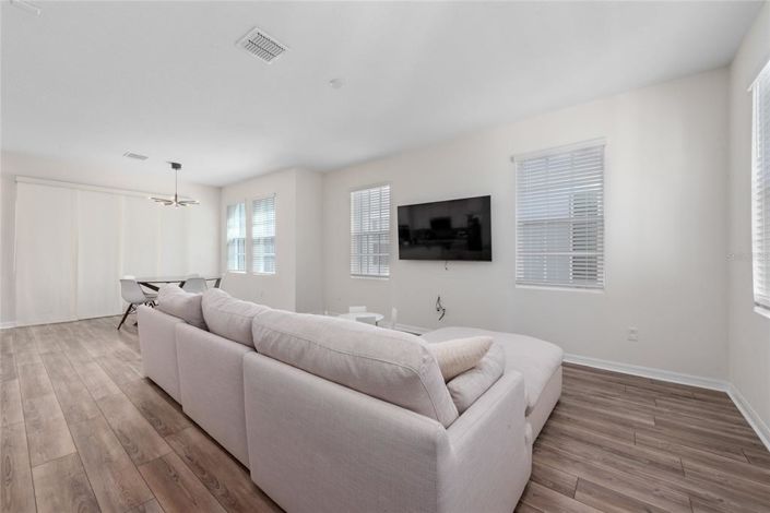 Image No.3-Maison de ville de 3 chambres à vendre à Saint John