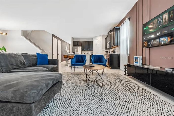 Image No.7-5 Bed House for sale