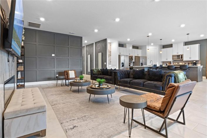 Image No.12-13 Bed House for sale