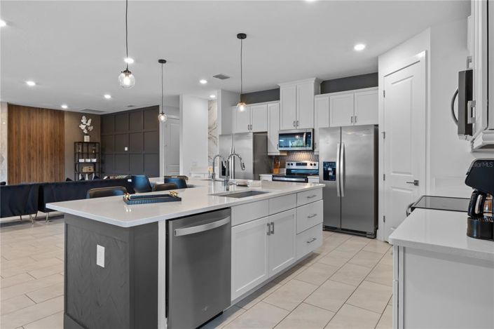 Image No.13-13 Bed House for sale