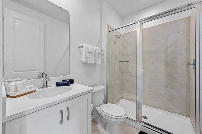 Image No.18-13 Bed House for sale