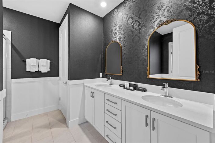 Image No.50-13 Bed House for sale