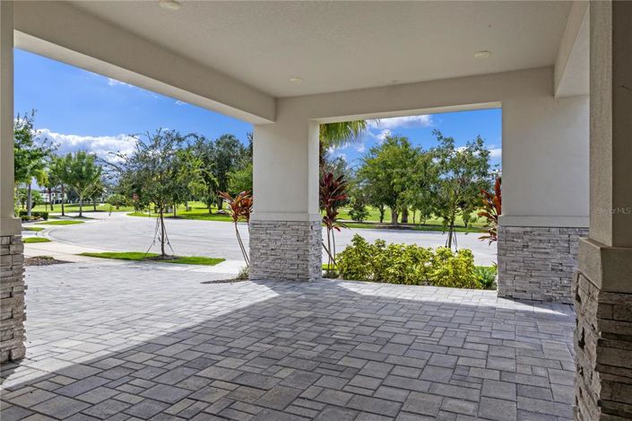 Image No.6-13 Bed House for sale