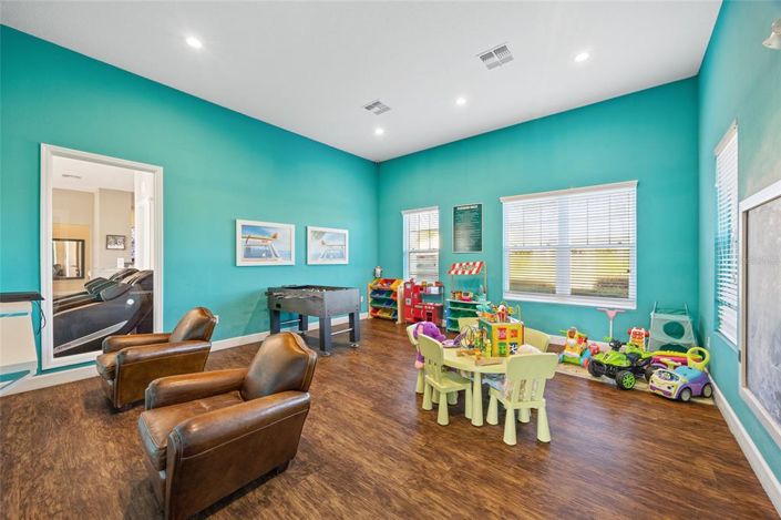 Image No.22-3 Bed Townhouse for sale