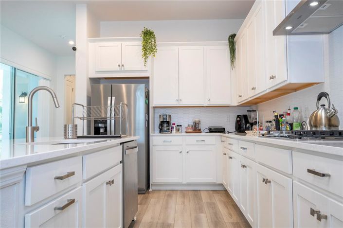 Image No.27-4 Bed House for sale