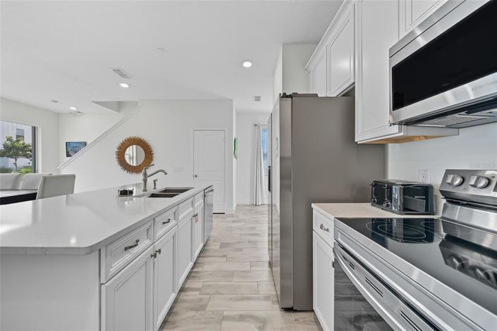 Image No.10-4 Bed Townhouse for sale