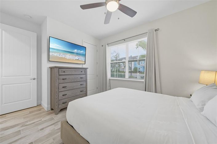 Image No.22-4 Bed Townhouse for sale