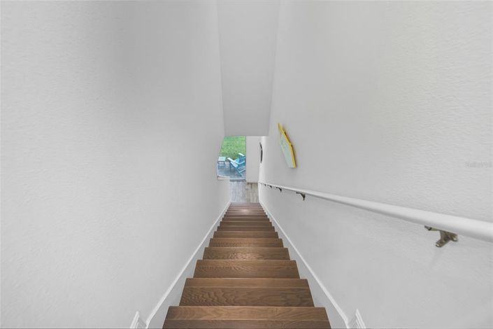 Image No.24-4 Bed Townhouse for sale