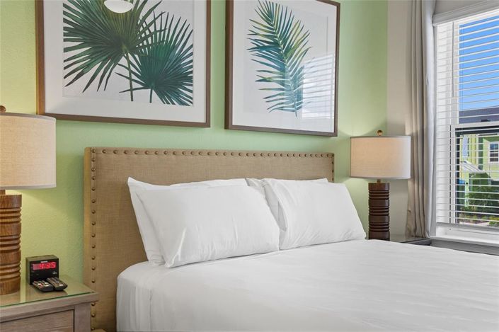 Image No.27-4 Bed Townhouse for sale