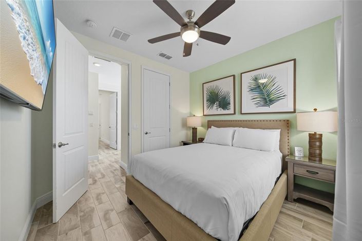 Image No.28-4 Bed Townhouse for sale