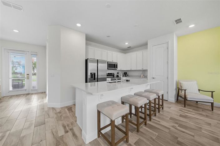 Image No.7-4 Bed Townhouse for sale