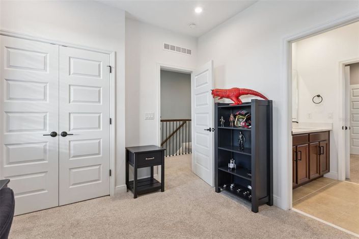 Image No.29-3 Bed Townhouse for sale