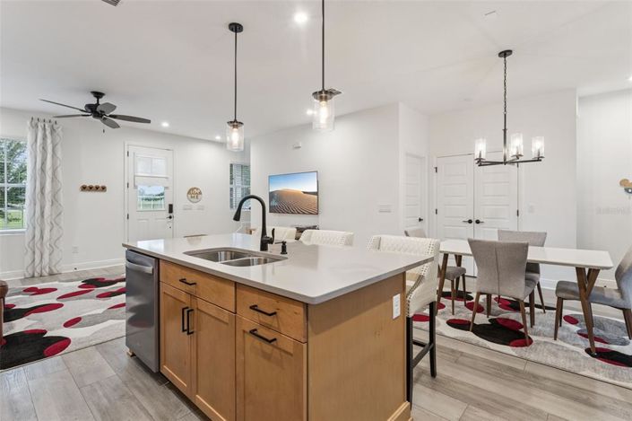 Image No.7-3 Bed Townhouse for sale