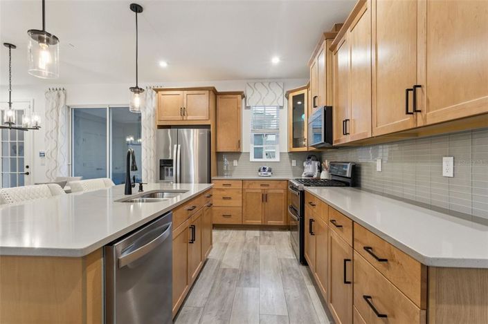 Image No.8-3 Bed Townhouse for sale