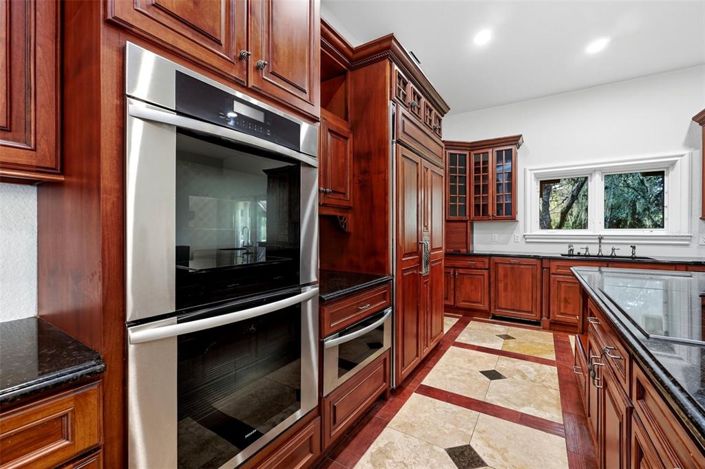 Image No.22-3 Bed House for sale