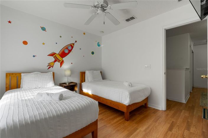 Image No.18-3 Bed Townhouse for sale