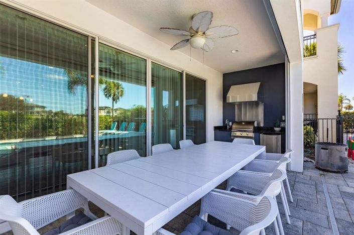 Image No.32-6 Bed House for sale