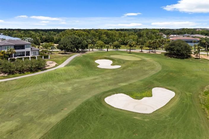 Image No.38-6 Bed House for sale