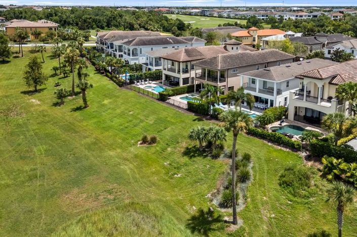 Image No.50-6 Bed House for sale