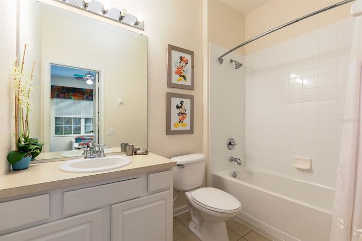 Image No.17-4 Bed House for sale