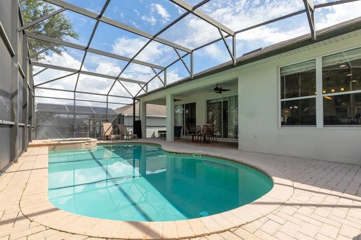 Image No.28-4 Bed House for sale