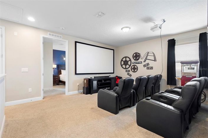 Image No.27-8 Bed House for sale