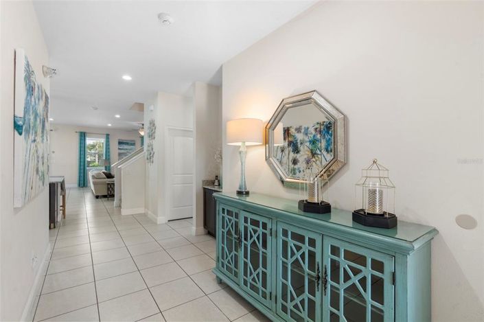 Image No.33-8 Bed House for sale