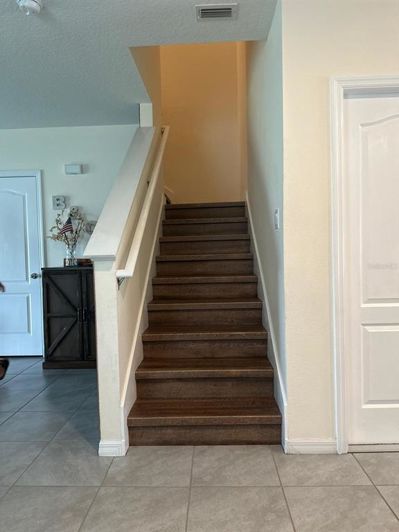 Image No.12-3 Bed Townhouse for sale