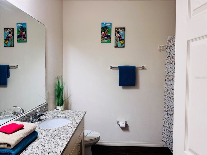 Image No.8-3 Bed House for sale