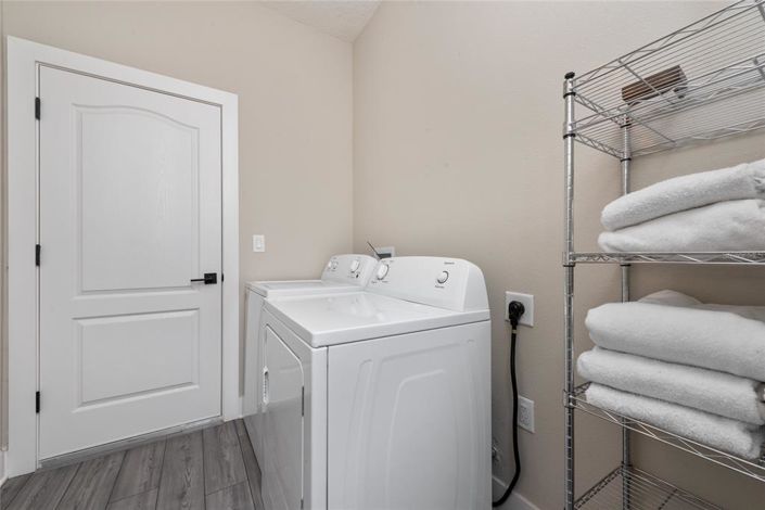 Image No.16-4 Bed House for sale