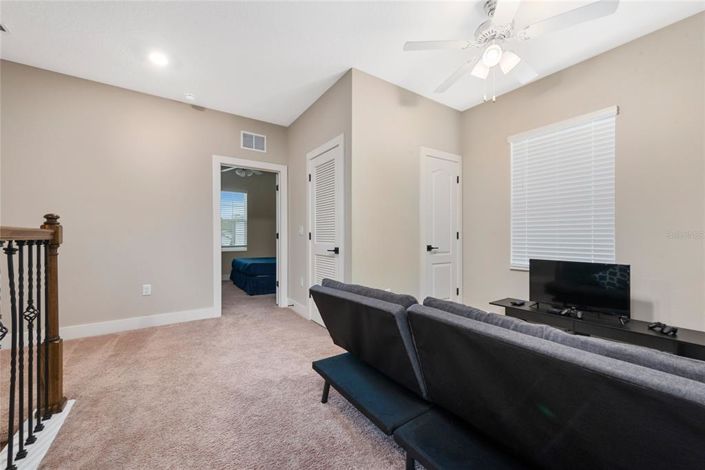 Image No.17-4 Bed House for sale