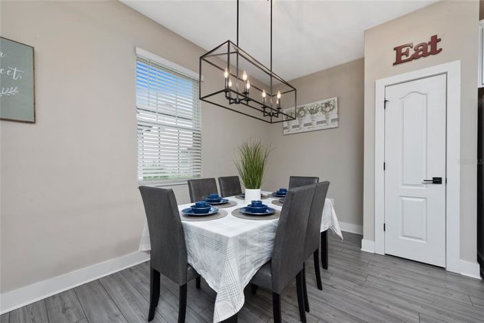 Image No.7-4 Bed House for sale