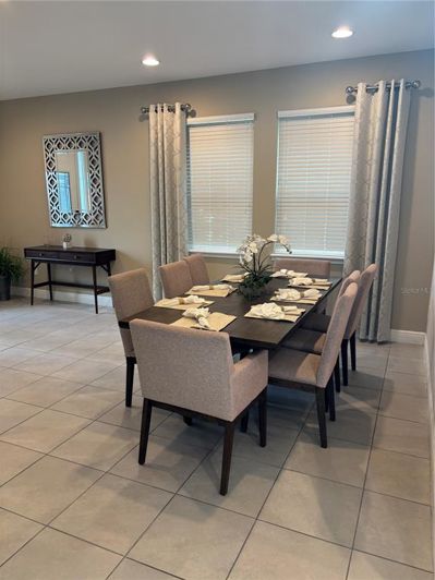 Image No.5-6 Bed House for sale