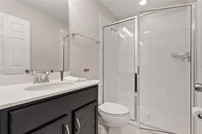 Image No.22-3 Bed Townhouse for sale