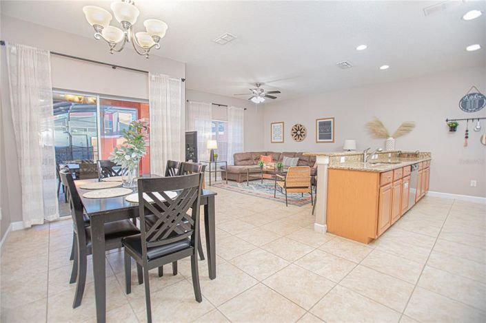 Image No.11-4 Bed Townhouse for sale