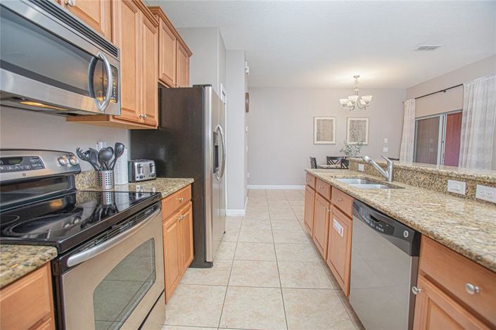 Image No.16-4 Bed Townhouse for sale