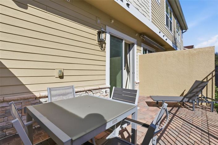 Image No.27-4 Bed Townhouse for sale