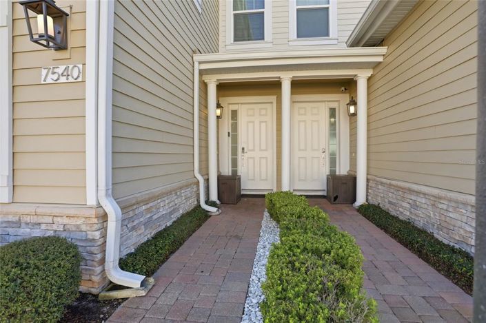 Image No.32-4 Bed Townhouse for sale